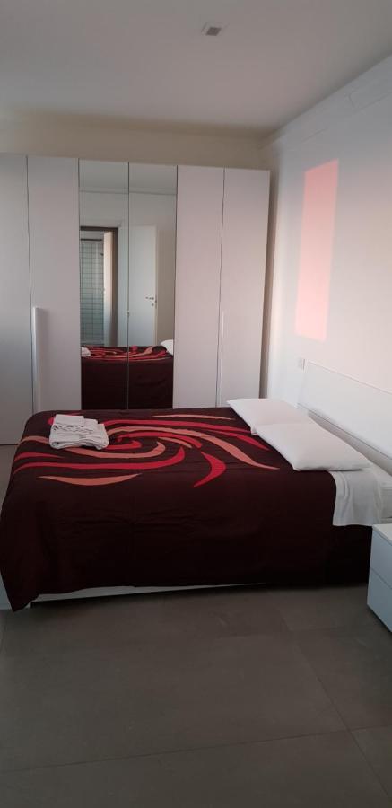 Condominio La Torre 2 Galliate Buitenkant foto